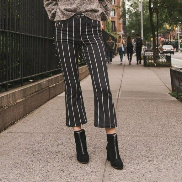 Madewell Cali Denim Boot Black Pinstripe Jeans Elsie Stripe Crop Kick Flare 28 - Picture 1 of 11